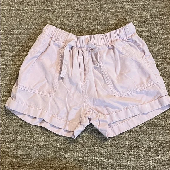 Love Tree Lavender Cargo Shorts, just a cute pair of shorts - Picture 2 of 4